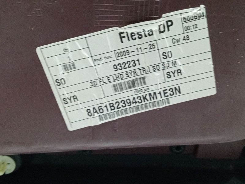 Recambio de guarnecido puerta delantera izquierda para ford fiesta (cb1) ghia referencia OEM IAM 8A61B23943  