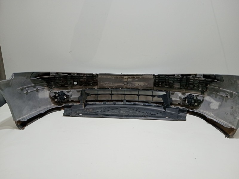 Recambio de paragolpes delantero para renault laguna ii (bg0/1_) 1.8 16v (bg0b, bg0m) referencia OEM IAM 8200008270  