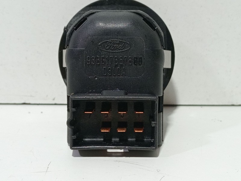 Recambio de mando retrovisor para ford fiesta (cb1) ghia referencia OEM IAM 93BG17B676BB  