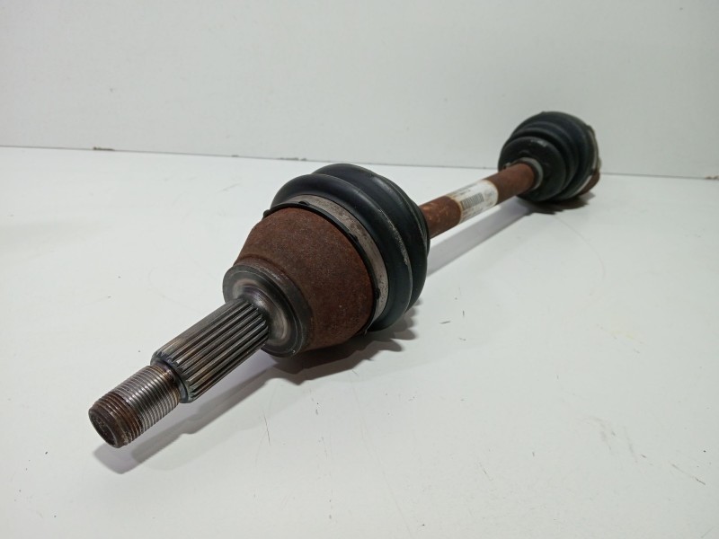 Recambio de transmision delantera izquierda para ford fiesta (cb1) ghia referencia OEM IAM 8V513B437CA  