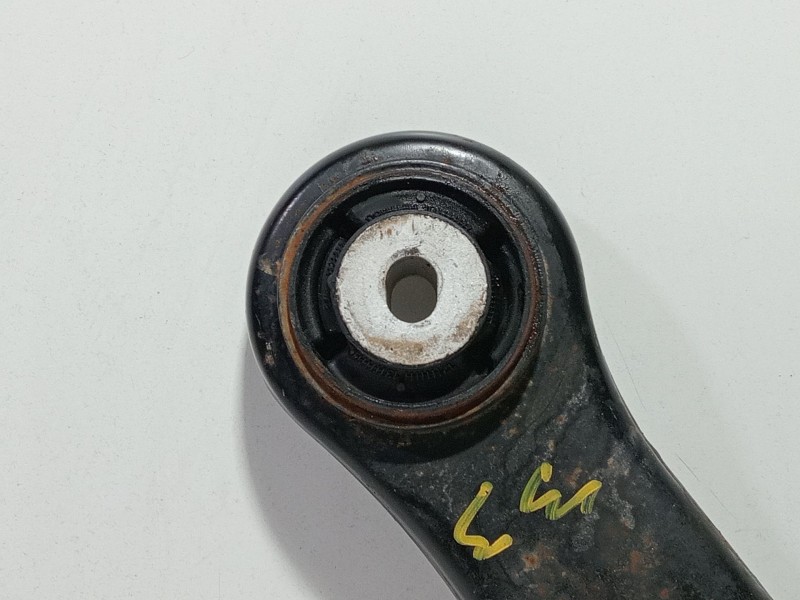 Recambio de brazo suspension inferior delantero izquierdo para ford fiesta (cb1) ghia referencia OEM IAM GHIA  