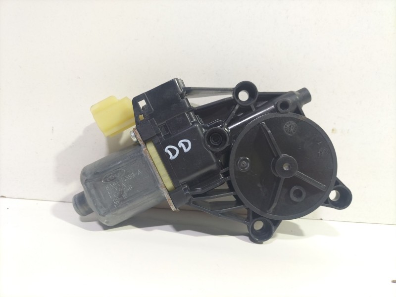 Recambio de motor elevalunas delantero derecho para ford fiesta (cb1) ghia referencia OEM IAM 0130822407  