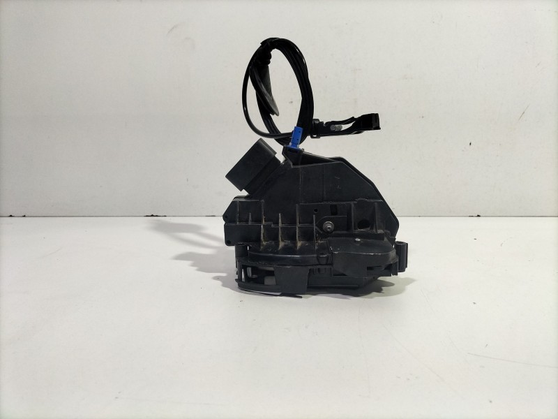 Recambio de cerradura puerta delantera izquierda para ford fiesta (cb1) ghia referencia OEM IAM 4053413331609A  