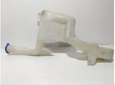 Recambio de deposito limpia para ford fiesta (cb1) ghia referencia OEM IAM 8A6117B613AD  