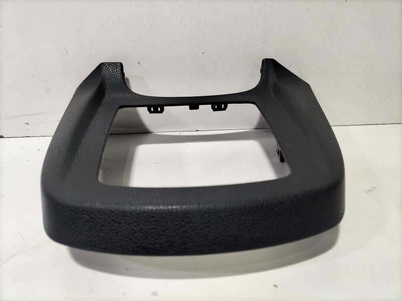 Recambio de moldura para ford fiesta (cb1) ghia referencia OEM IAM 8A61A044H83A  