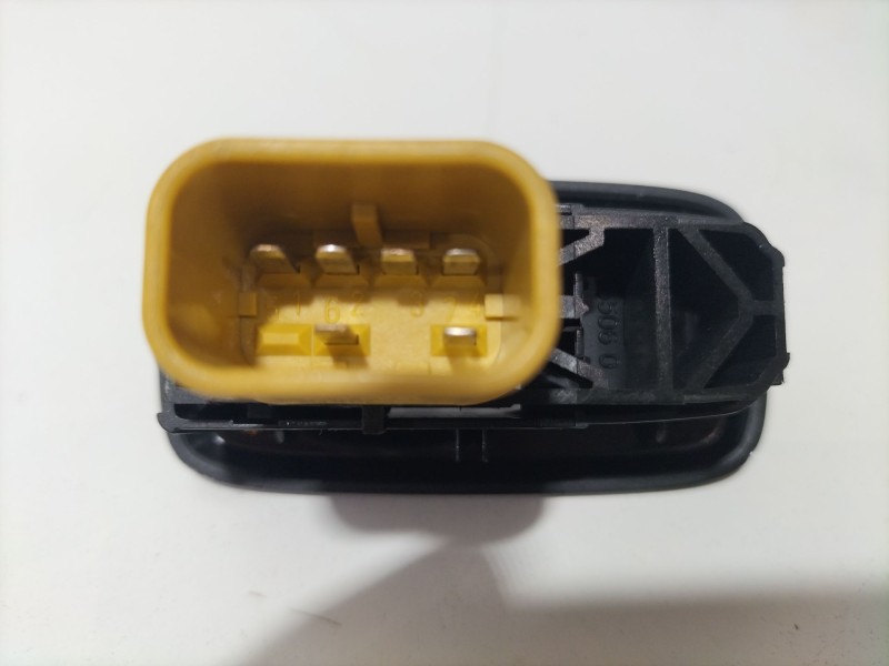 Recambio de mando elevalunas delantero derecho para ford fiesta (cb1) ghia referencia OEM IAM 8A5T14529AA  