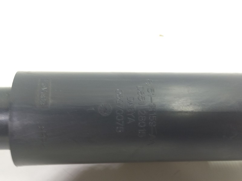 Recambio de juego amortiguadores trasero para ford fiesta (cb1) ghia referencia OEM IAM 8V5118080  