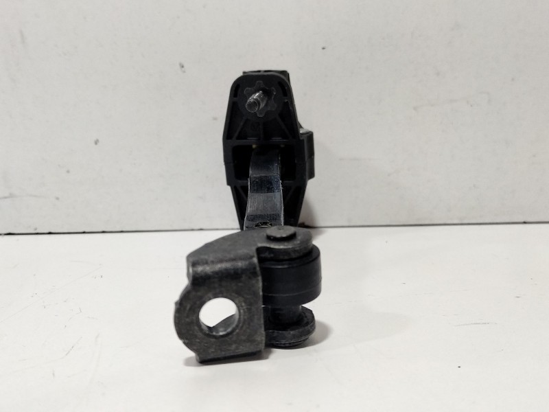 Recambio de retenedor puerta para ford fiesta (cb1) ghia referencia OEM IAM FIESTA(CB1)Ghia2008-01600.0120CVCajadecambios5veloci