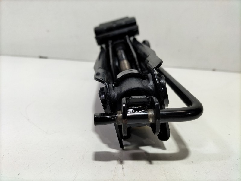 Recambio de gato para ford fiesta (cb1) ghia referencia OEM IAM FIESTA(CB1)Ghia2008-01600.0120CVCajadecambios5velocidades-Modelo