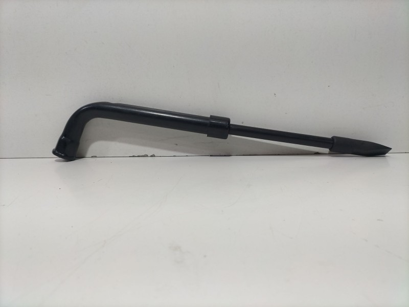 Recambio de llave rueda para ford fiesta (cb1) ghia referencia OEM IAM FIESTA(CB1)Ghia2008-01600.0120CVCajadecambios5velocidades