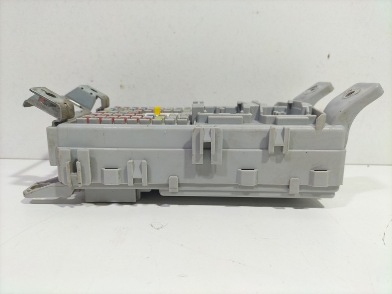 Recambio de caja reles / fusibles para hyundai i20 ii (gb, ib) 1.2 referencia OEM IAM C85601S56  