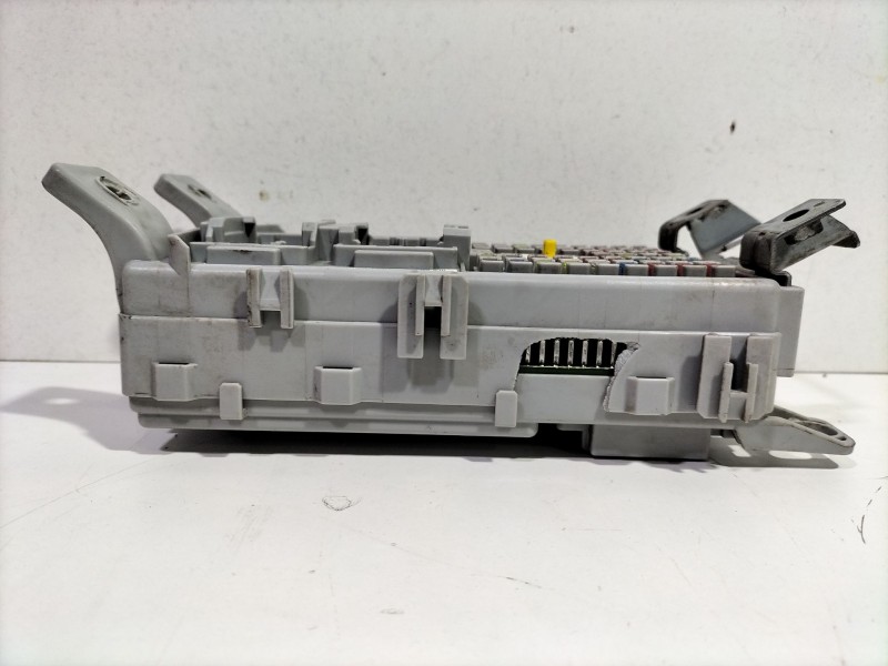 Recambio de caja reles / fusibles para hyundai i20 ii (gb, ib) 1.2 referencia OEM IAM C85601S56  