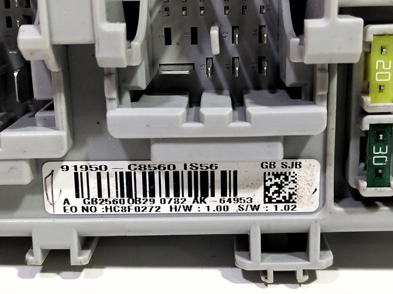 Recambio de caja reles / fusibles para hyundai i20 ii (gb, ib) 1.2 referencia OEM IAM C85601S56  