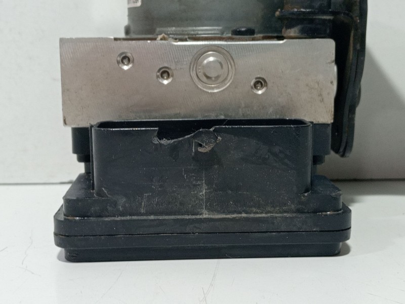 Recambio de abs para hyundai i20 ii (gb, ib) 1.2 referencia OEM IAM 58920C8250  