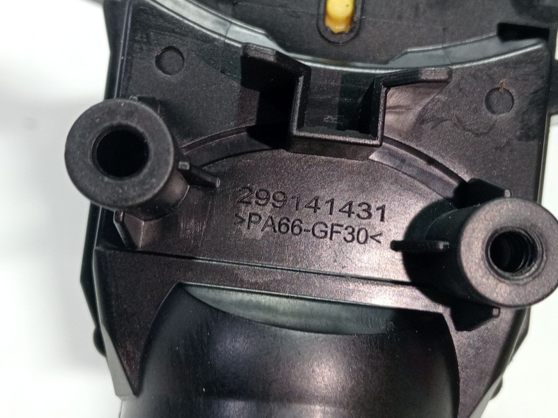 Recambio de mando multifuncion para hyundai i20 ii (gb, ib) 1.2 referencia OEM IAM 299141440  