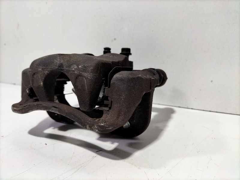 Recambio de pinza freno trasera izquierda para hyundai i20 ii (gb, ib) 1.2 referencia OEM IAM 58310C8A30  