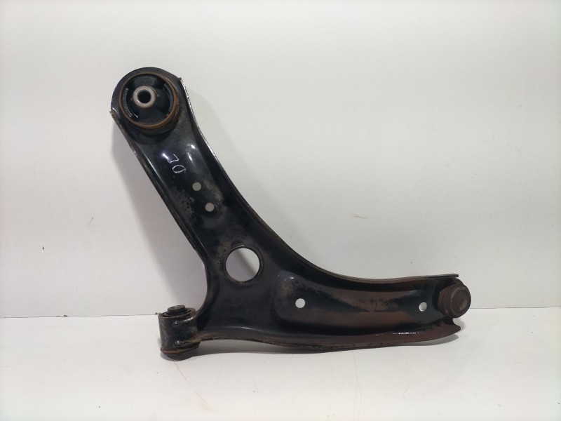 Recambio de brazo suspension inferior delantero derecho para hyundai i20 ii (gb, ib) 1.2 referencia OEM IAM 54501C8000  