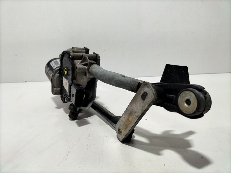 Recambio de motor limpia delantero para hyundai i20 ii (gb, ib) 1.2 referencia OEM IAM 98100C8000  