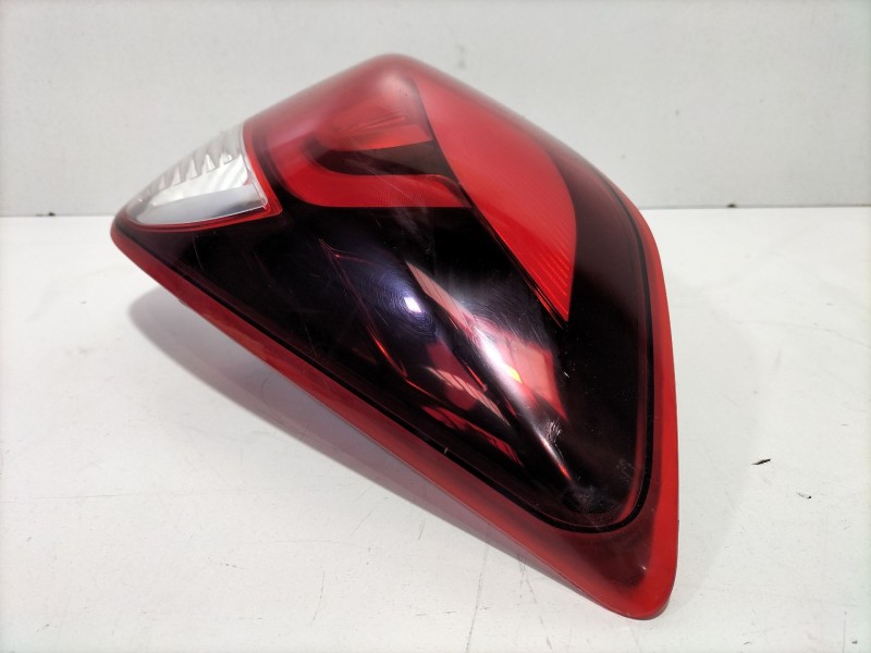 Recambio de piloto trasero izquierdo para hyundai i20 ii (gb, ib) 1.2 referencia OEM IAM 92402C8000  