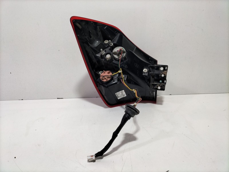 Recambio de piloto trasero izquierdo para hyundai i20 ii (gb, ib) 1.2 referencia OEM IAM 92402C8000  