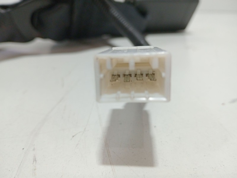 Recambio de anclaje cinturon central para hyundai i20 ii (gb, ib) 1.2 referencia OEM IAM 89830g2100  