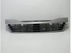 Recambio de rejilla paragolpes delantero para renault laguna ii (bg0/1_) 1.8 16v (bg0b, bg0m) referencia OEM IAM 8200012581  