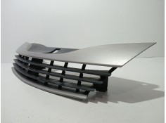 Recambio de rejilla paragolpes delantero para renault laguna ii (bg0/1_) 1.8 16v (bg0b, bg0m) referencia OEM IAM 8200012581   2