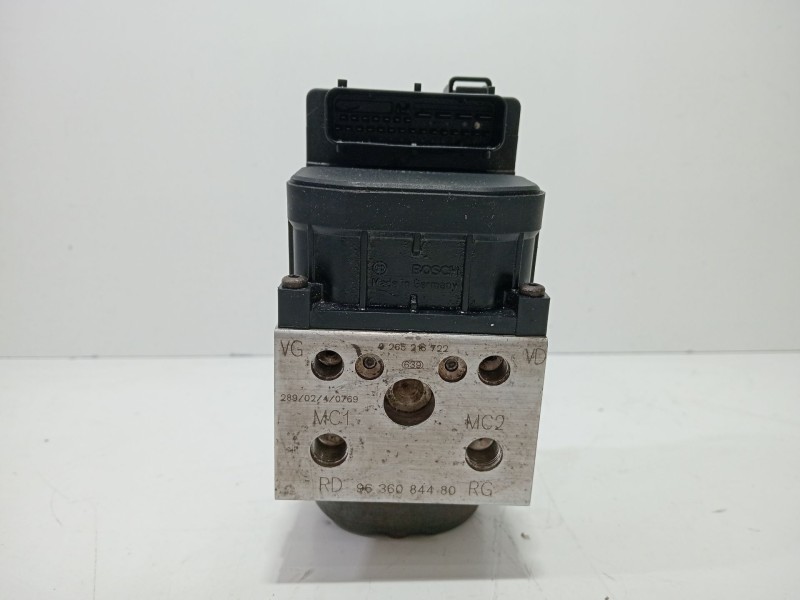 Recambio de abs para peugeot 306 berlina 3/4/5 puertas (s2) xs referencia OEM IAM 0273004440  