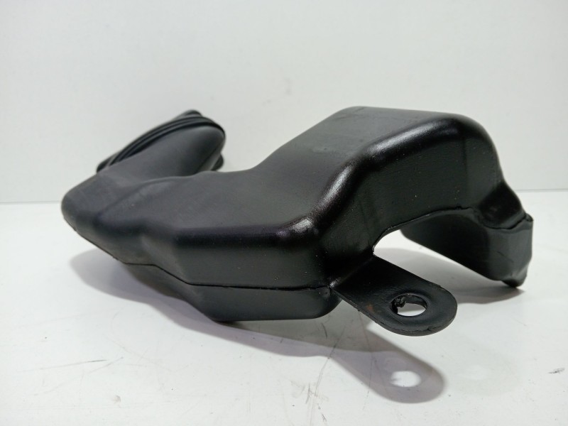 Recambio de moldura para yamaha 500 tmax referencia OEM IAM YAMAHA500TMAX´2009???motorj403e  