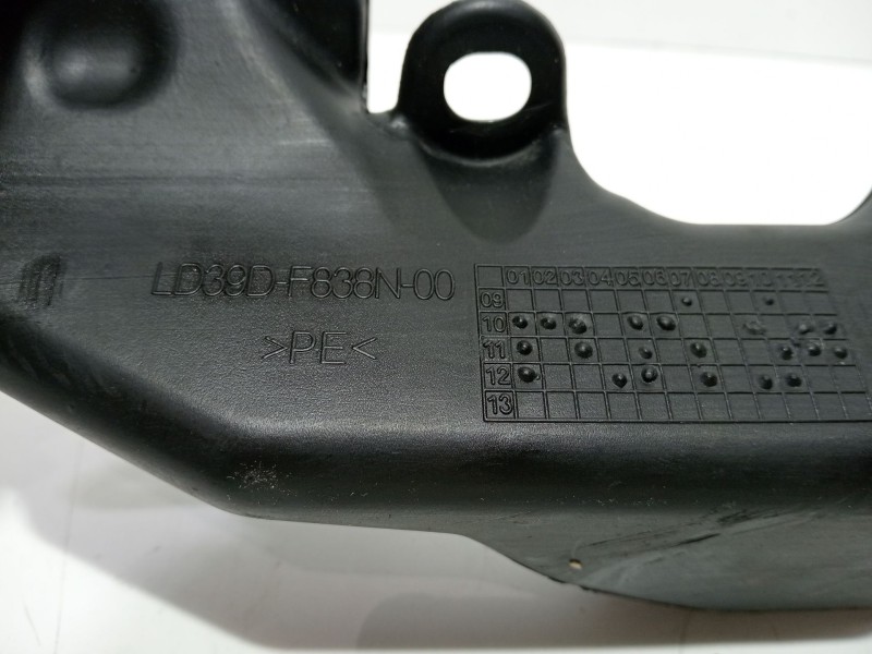 Recambio de moldura para yamaha 500 tmax referencia OEM IAM YAMAHA500TMAX´2009???motorj403e  