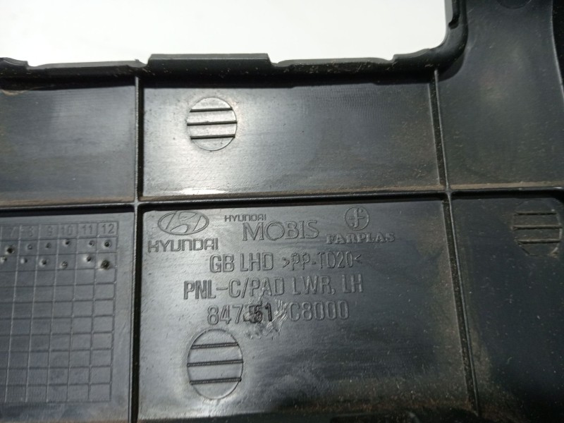 Recambio de moldura para hyundai i20 ii (gb, ib) 1.2 referencia OEM IAM 84751c8000  