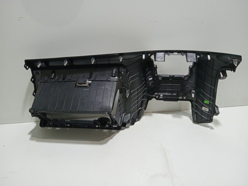 Recambio de moldura para hyundai i20 i (pb, pbt) 1.2 referencia OEM IAM 84540C8000  