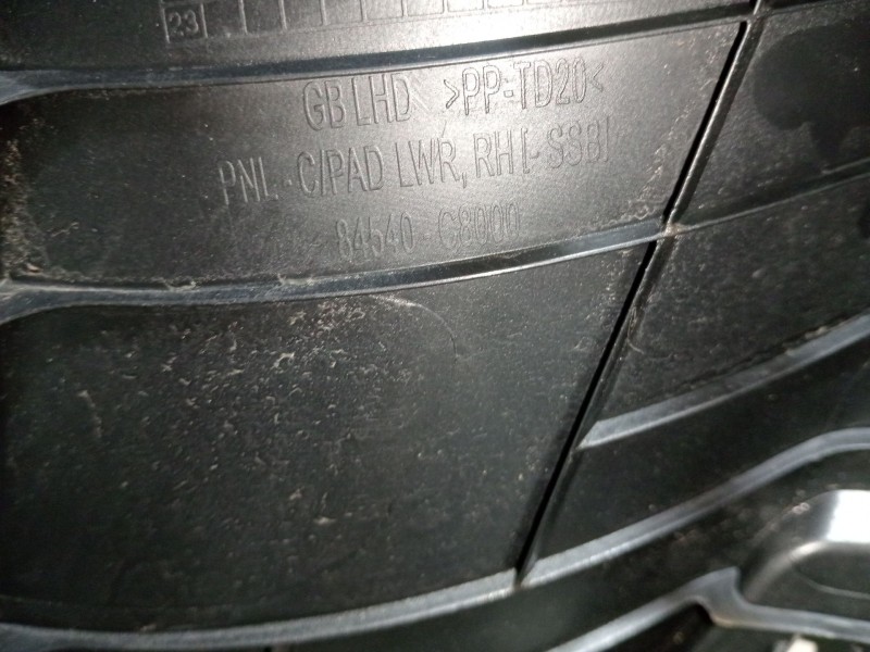 Recambio de moldura para hyundai i20 i (pb, pbt) 1.2 referencia OEM IAM 84540C8000  