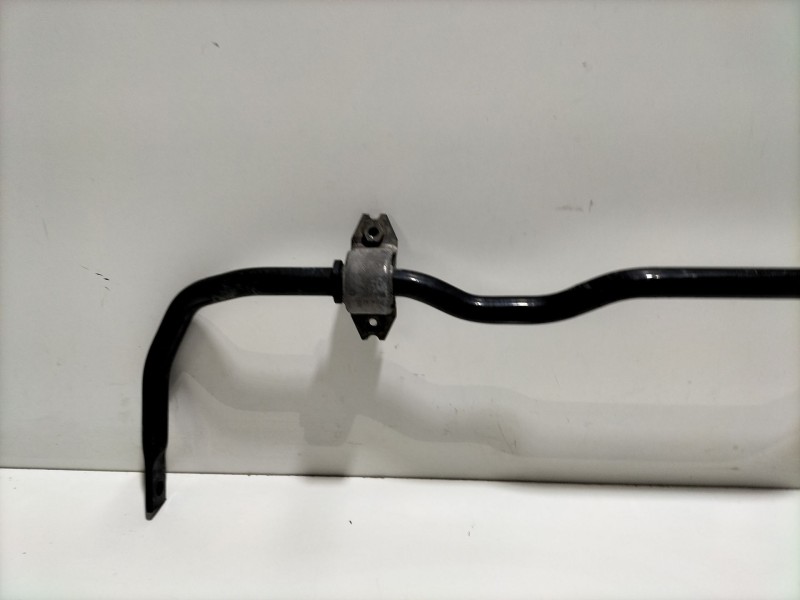 Recambio de barra estabilizadora delantera para volkswagen golf vi (5k1) 1.6 tdi referencia OEM IAM CAYC  