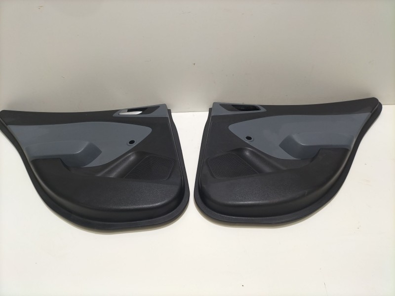 Recambio de juego asientos completo para hyundai i20 ii (gb, ib) 1.2 referencia OEM IAM G4LA  