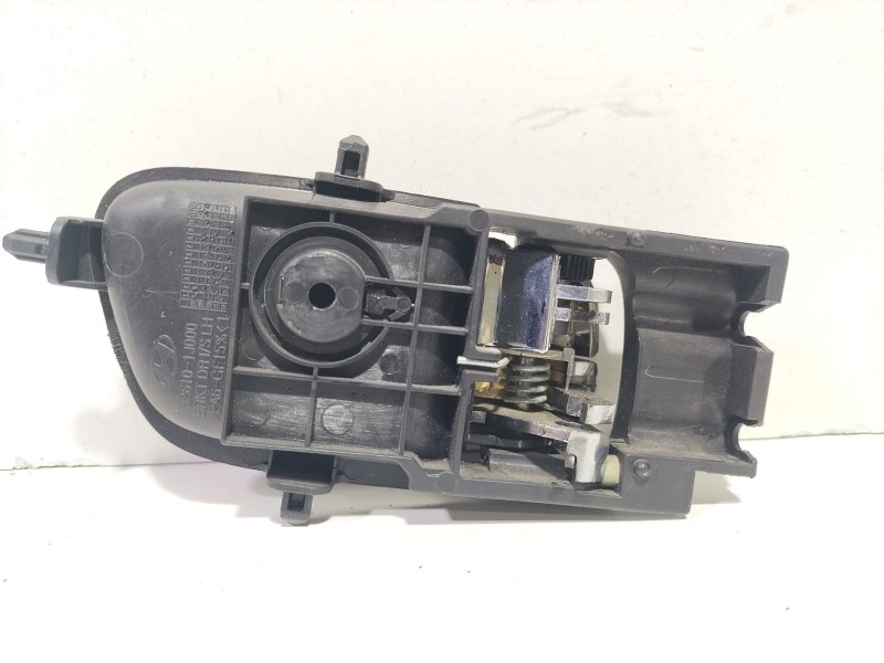 Recambio de maneta interior delantera izquierda para hyundai i20 i (pb, pbt) 1.2 referencia OEM IAM 826101j000  