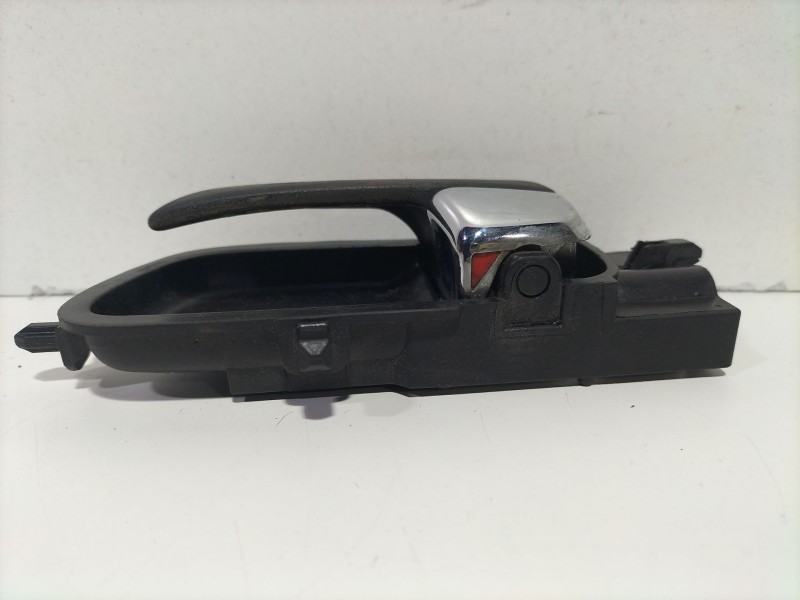 Recambio de maneta interior delantera izquierda para hyundai i20 i (pb, pbt) 1.2 referencia OEM IAM 826101j000  