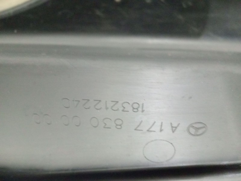 Recambio de torpedo para mercedes-benz clase a sedán (v177) amg a 35 4-matic (177.151) referencia OEM IAM 1778300000  