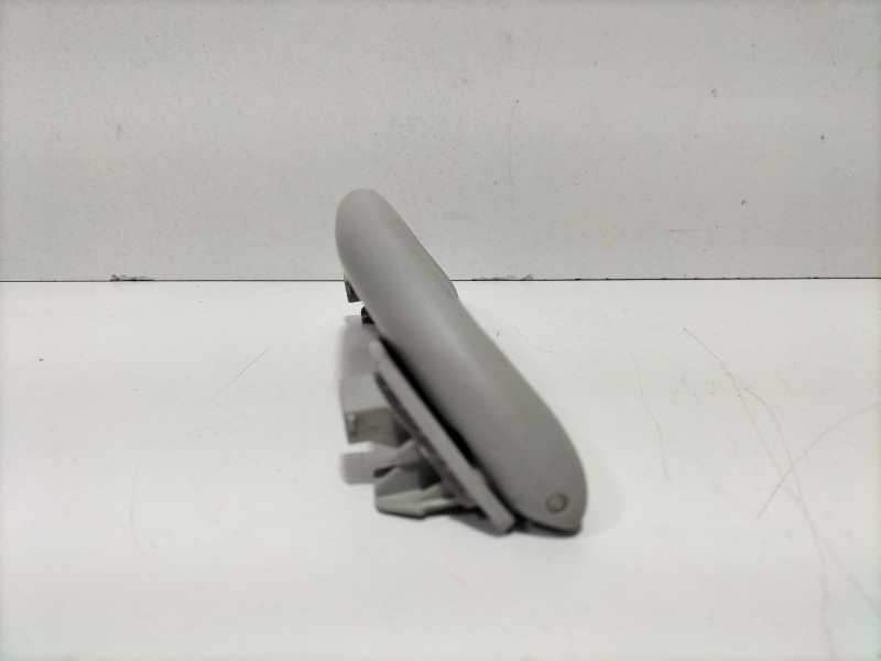 Recambio de asidero para volkswagen golf vi (5k1) 1.6 tdi referencia OEM IAM 1K0857607  