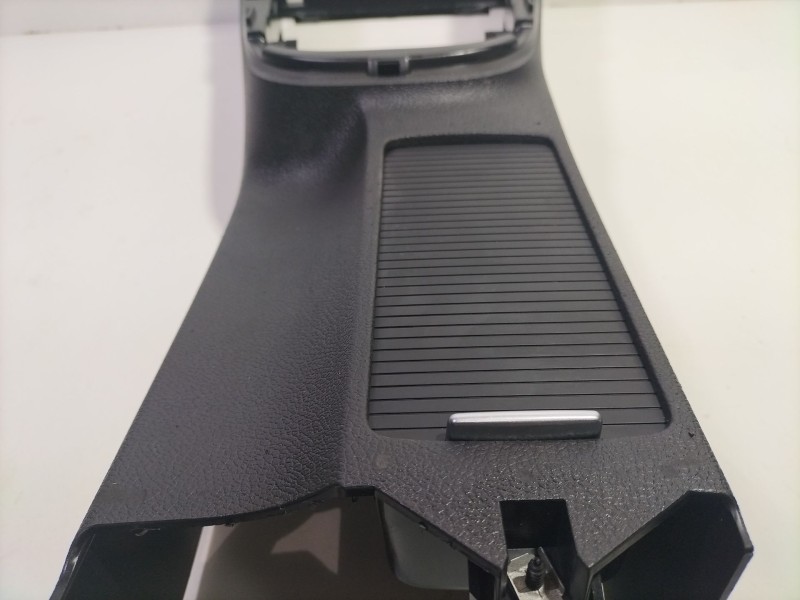 Recambio de moldura para volkswagen golf vi (5k1) 1.6 tdi referencia OEM IAM 5K0863243C  