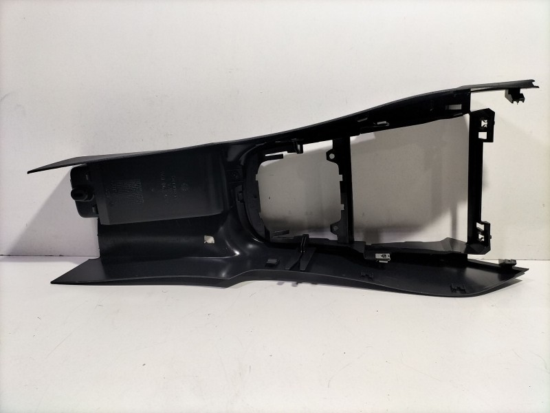 Recambio de moldura para volkswagen golf vi (5k1) 1.6 tdi referencia OEM IAM 5K0863243C  