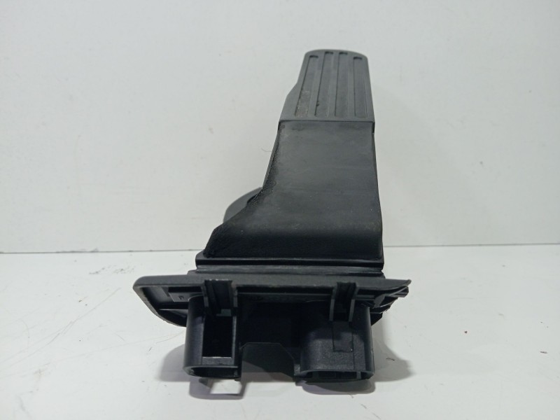 Recambio de potenciometro pedal para volkswagen golf vi (5k1) 1.6 tdi referencia OEM IAM 1k1721503  