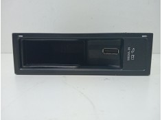 Recambio de moldura para volkswagen golf vi (5k1) 1.6 tdi referencia OEM IAM 5N0035341C  