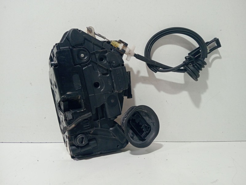 Recambio de cerradura puerta trasera derecha para volkswagen golf vi (5k1) 1.6 tdi referencia OEM IAM 5K4839016  