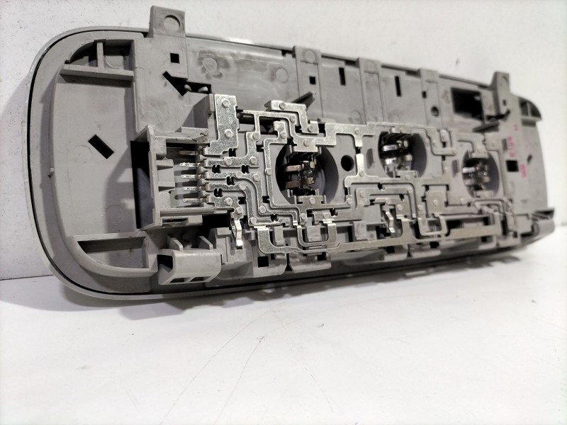 Recambio de luz interior de techo para volkswagen golf vi (5k1) 1.6 tdi referencia OEM IAM 1K0947291  