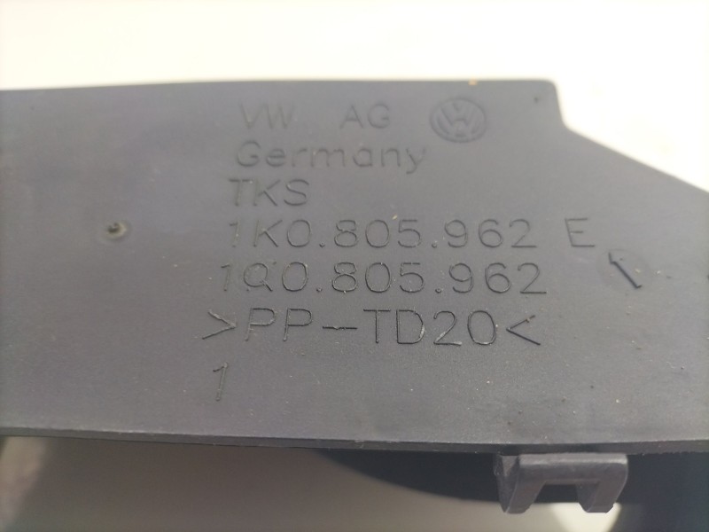 Recambio de moldura para volkswagen golf vi (5k1) 1.6 tdi referencia OEM IAM 1K0805962E  
