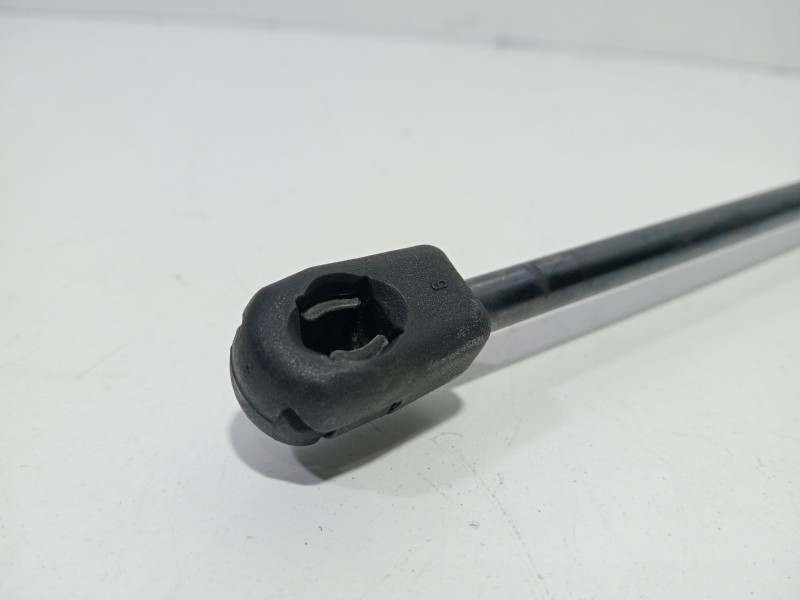 Recambio de amortiguadores capo para volkswagen golf vi (5k1) 1.6 tdi referencia OEM IAM 5K6827550  