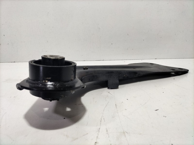 Recambio de brazo suspension inferior trasero derecho para volkswagen golf vi (5k1) 1.6 tdi referencia OEM IAM 1k0505226  