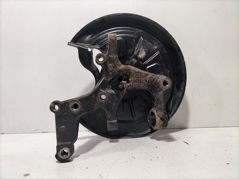 Recambio de mangueta trasera derecha para volkswagen golf vi (5k1) 1.6 tdi referencia OEM IAM 1K0436  