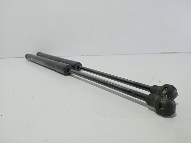 Recambio de amortiguadores maletero / porton para renault clio iv (bh_) 1.6 rs (bhj4, bhj6, bhmm) referencia OEM IAM   